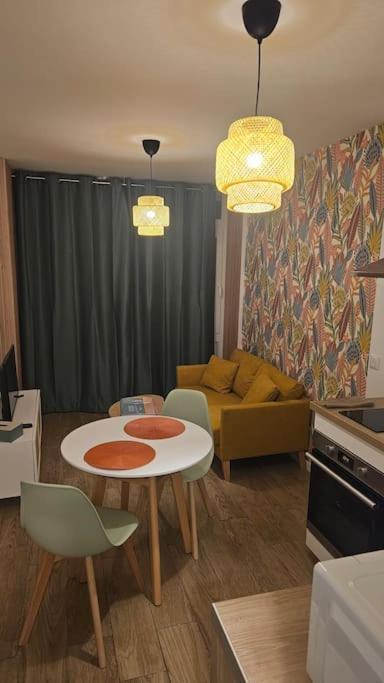 Apartament Nid Douillet En Suisse Normande Thury-Harcourt-le-Hom Zewnętrze zdjęcie